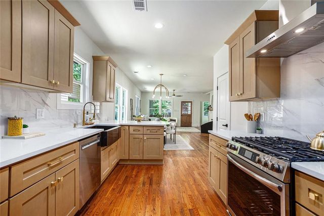 905 Gaston SW Street, Atlanta, GA 30310