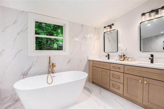 905 Gaston SW Street, Atlanta, GA 30310