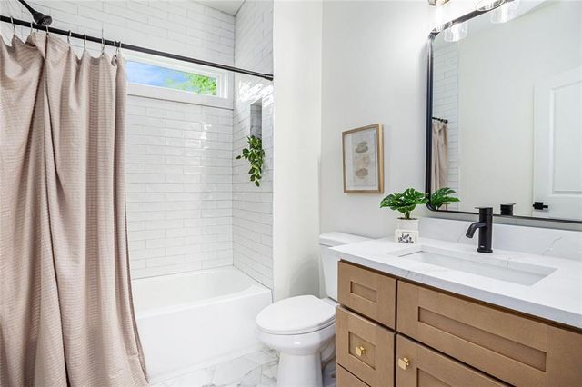 905 Gaston SW Street, Atlanta, GA 30310