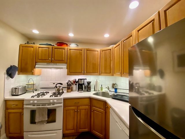 20 Lime 33, Boston, MA 02108