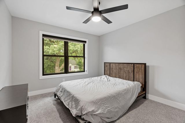 4052 Alabama Avenue S, Saint Louis Park, MN 55416