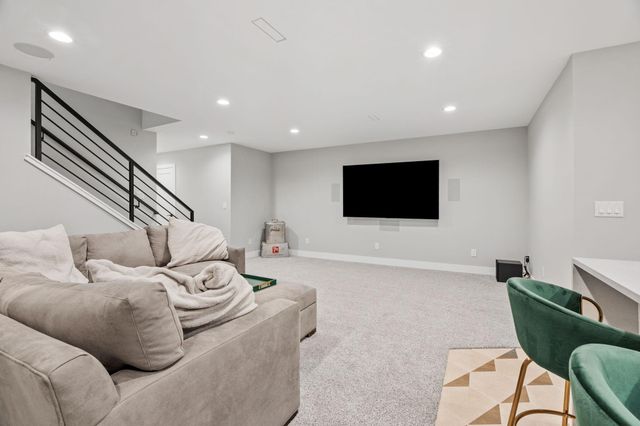 4052 Alabama Avenue S, Saint Louis Park, MN 55416