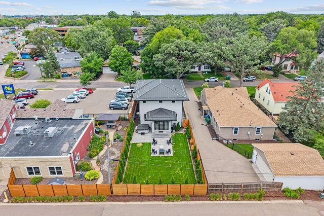 4052 Alabama Avenue S, Saint Louis Park, MN 55416