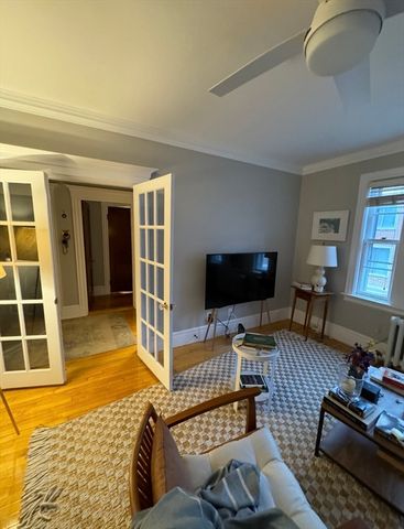 1572 Mass Ave 55, Cambridge, MA 02138