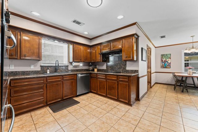 3030 Broadmoor Drive, Sugar Land, TX 77478