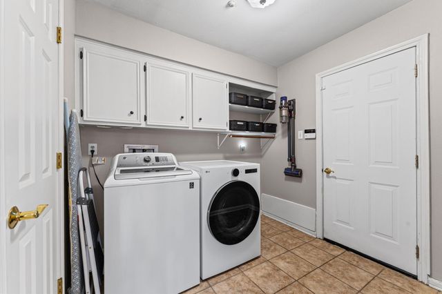 3030 Broadmoor Drive, Sugar Land, TX 77478