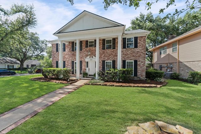 3030 Broadmoor Drive, Sugar Land, TX 77478