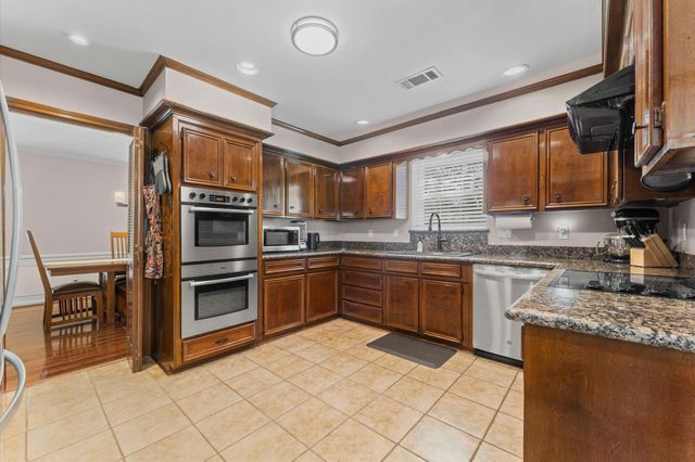 3030 Broadmoor Drive, Sugar Land, TX 77478