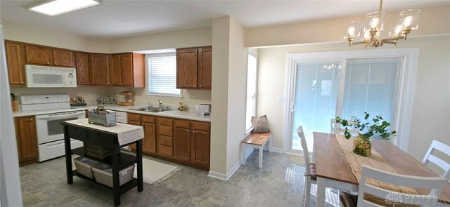 44 Churchill Manor Court, Monroe, OH 45044