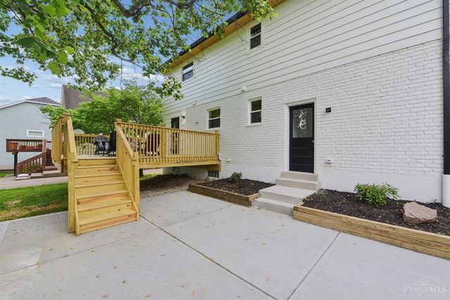 7112 Summit Avenue, Madeira, OH 45243