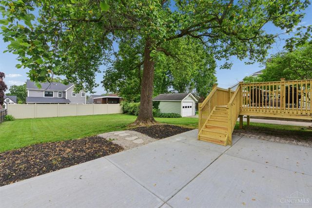 7112 Summit Avenue, Madeira, OH 45243