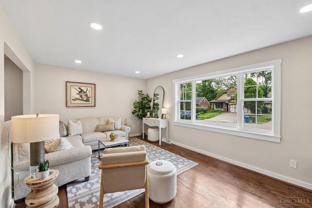 7112 Summit Avenue, Madeira, OH 45243