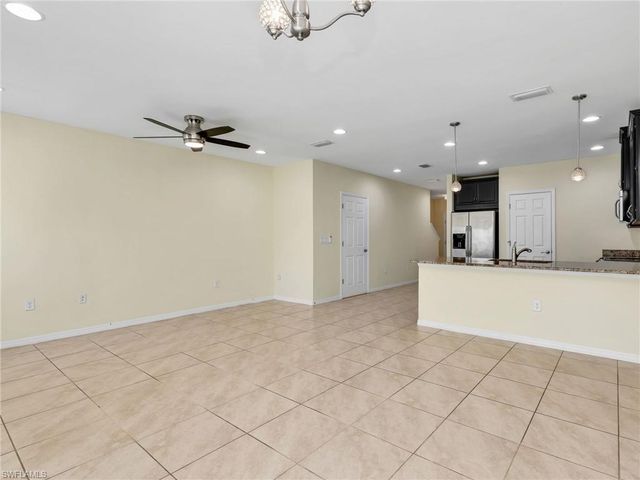 3886 Tilbor CIR, Fort Myers, FL 33916