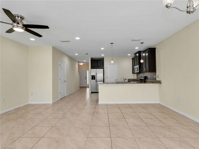 3886 Tilbor CIR, Fort Myers, FL 33916