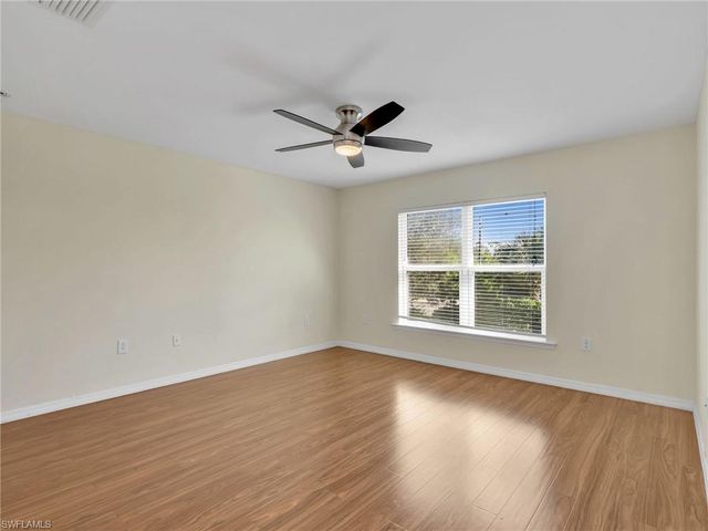 3886 Tilbor CIR, Fort Myers, FL 33916