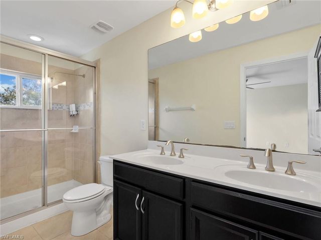 3886 Tilbor CIR, Fort Myers, FL 33916