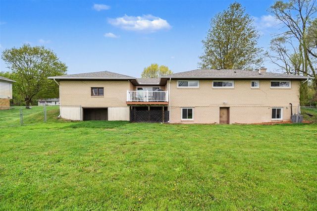 1040 6 Mile Road, Comstock Park, MI 49321