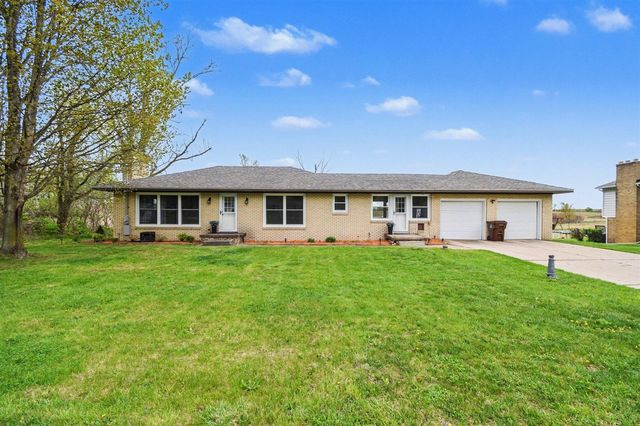 1040 6 Mile Road, Comstock Park, MI 49321