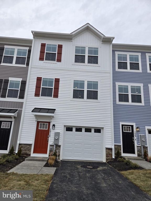 151 MUNSEE CIRCLE, Winchester, VA 22602