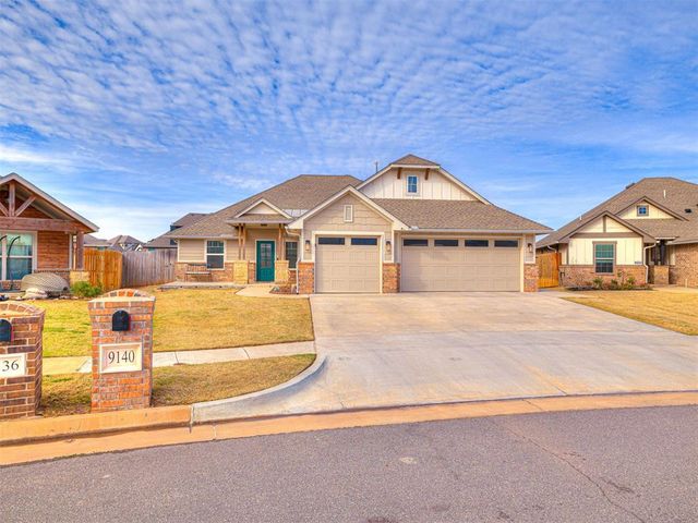 9140 NW 117th Street, Yukon, OK 73099