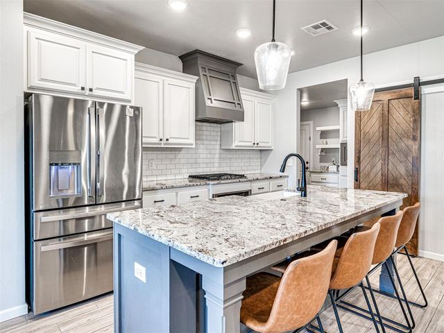 9140 NW 117th Street, Yukon, OK 73099