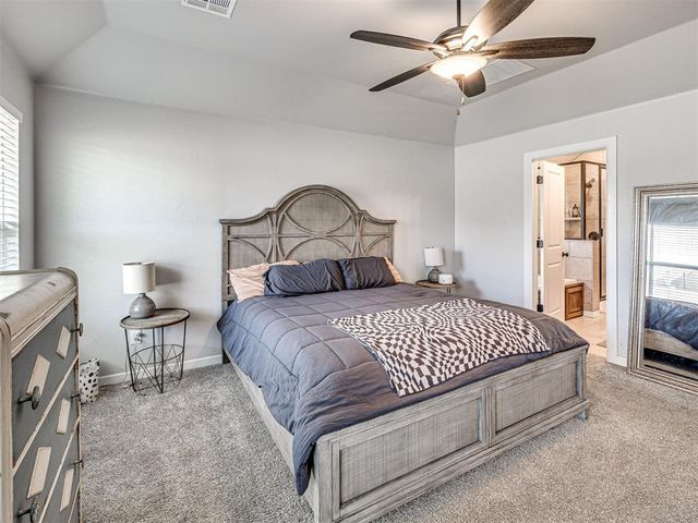 9140 NW 117th Street, Yukon, OK 73099