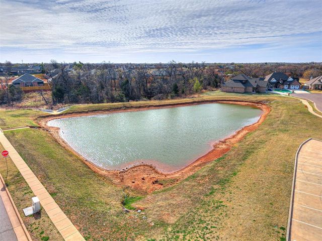 9140 NW 117th Street, Yukon, OK 73099