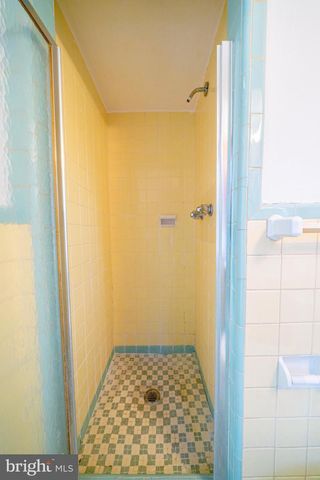 2923 TEESDALE ST, Philadelphia, PA 19152