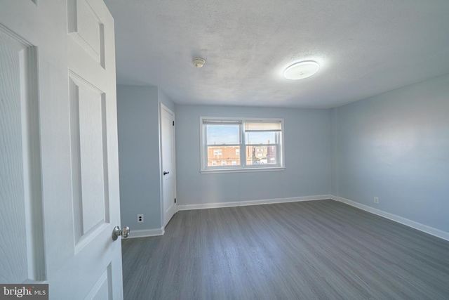 2923 TEESDALE ST, Philadelphia, PA 19152