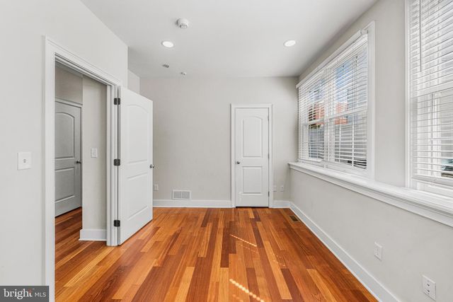 152 WITHERSPOON ST, Princeton, NJ 08542