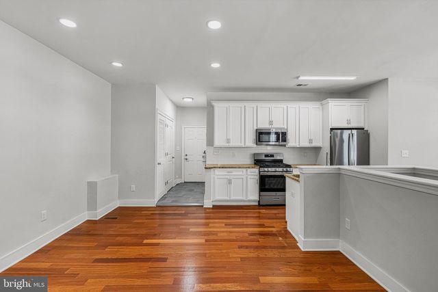 152 WITHERSPOON ST, Princeton, NJ 08542