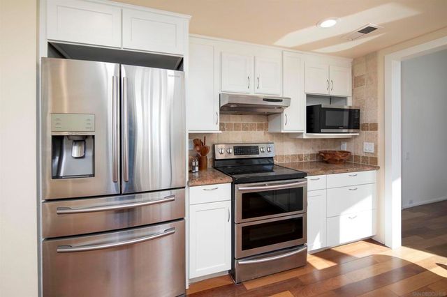 2283 Caminito Preciosa Sur, La Jolla, CA 92037