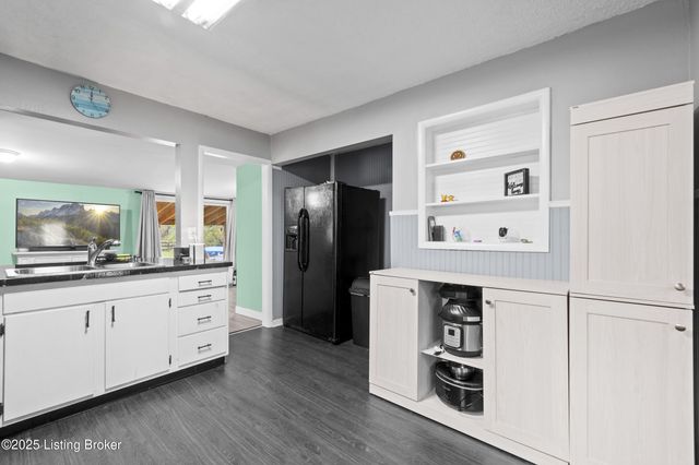 5180 Knob Creek Rd, Brooks, KY 40109