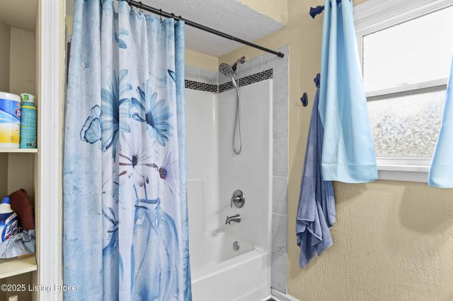 5180 Knob Creek Rd, Brooks, KY 40109