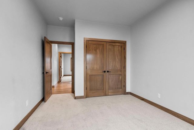 1423 CROSSROADS DRIVE, De Pere, WI 54115