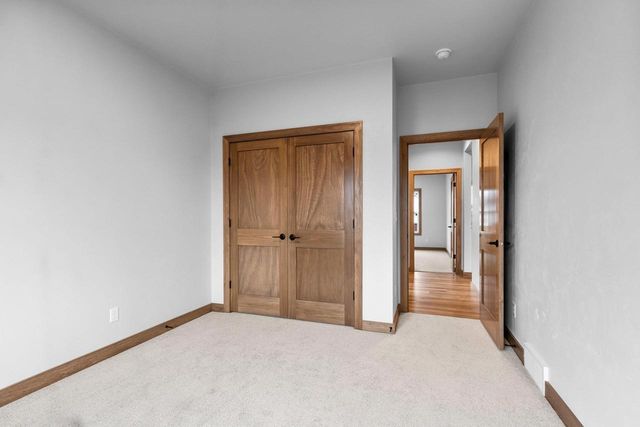 1423 CROSSROADS DRIVE, De Pere, WI 54115