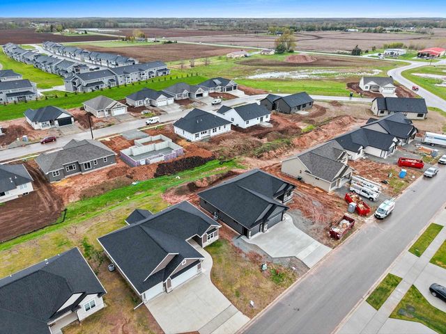 1423 CROSSROADS DRIVE, De Pere, WI 54115