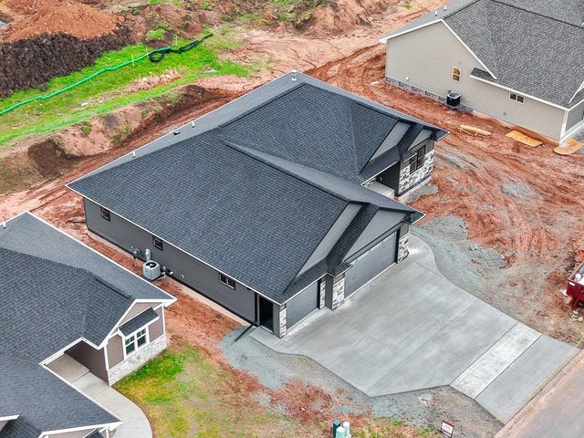 1423 CROSSROADS DRIVE, De Pere, WI 54115
