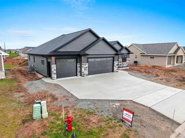 1423 CROSSROADS DRIVE, De Pere, WI 54115