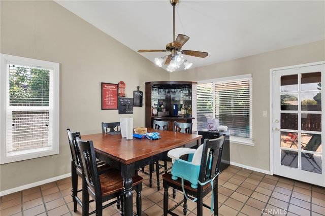 635 W Dover Dr Drive W, San Bernardino, CA 92407