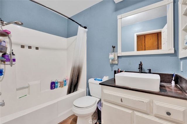 635 W Dover Dr Drive W, San Bernardino, CA 92407