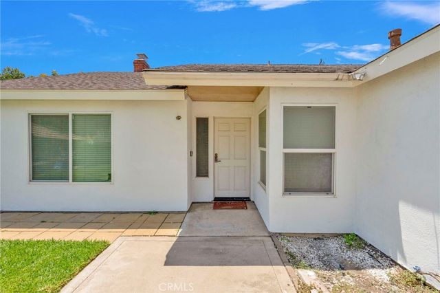 635 W Dover Dr Drive W, San Bernardino, CA 92407