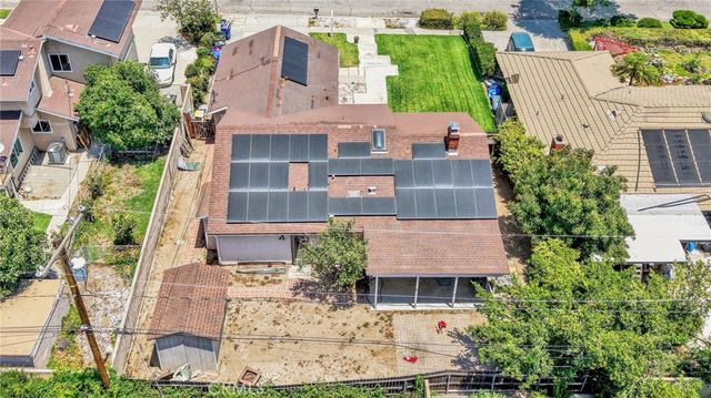 635 W Dover Dr Drive W, San Bernardino, CA 92407