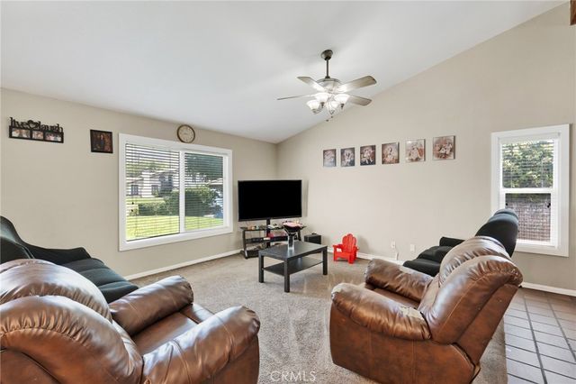 635 W Dover Dr Drive W, San Bernardino, CA 92407
