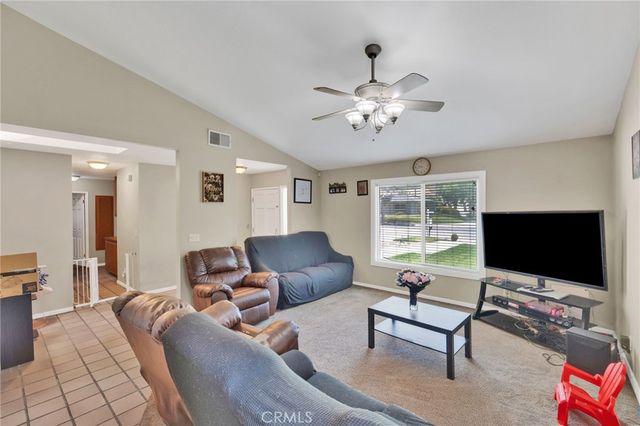 635 W Dover Dr Drive W, San Bernardino, CA 92407