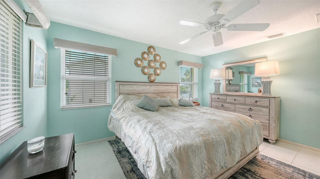 481 W TARPON BOULEVARD NW, Port Charlotte, FL 33952