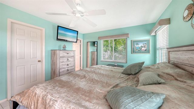 481 W TARPON BOULEVARD NW, Port Charlotte, FL 33952