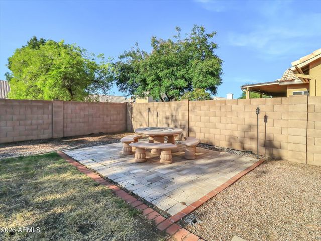 3347 E ROCKWOOD Drive, Phoenix, AZ 85050