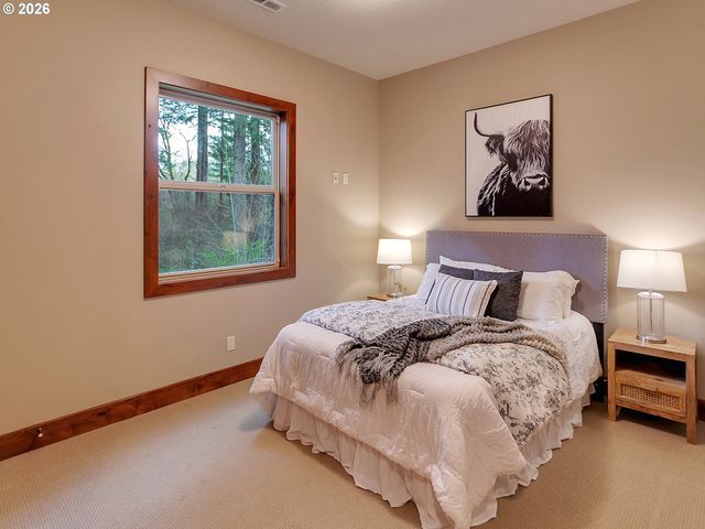 17725 Ne LEANDER Dr, Sherwood, OR 97140