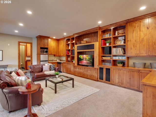 17725 Ne LEANDER Dr, Sherwood, OR 97140